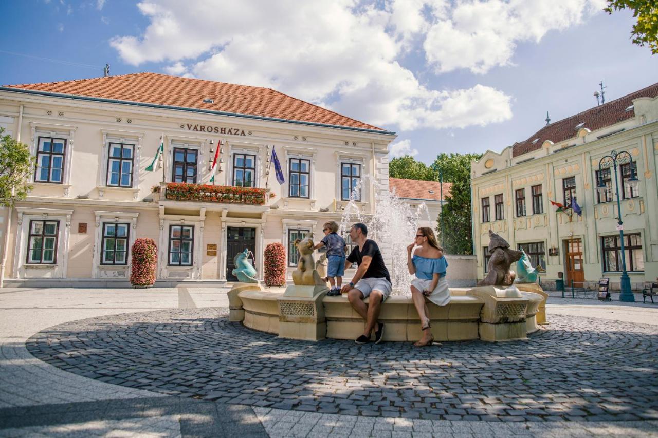 Cherry Apartmanház Sárvár Exteriér fotografie