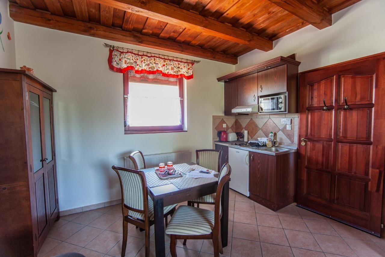 Cherry Apartmanház Sárvár Exteriér fotografie